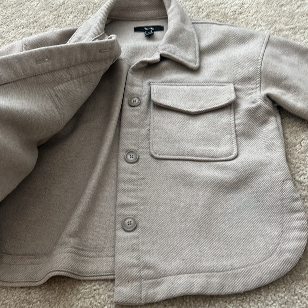 Cropped tan shacket - Picture 3 of 3